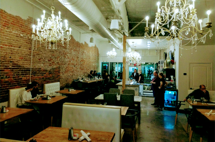 A Waters Edge Wineries franchise location in Broken Arrow, Oklahoma